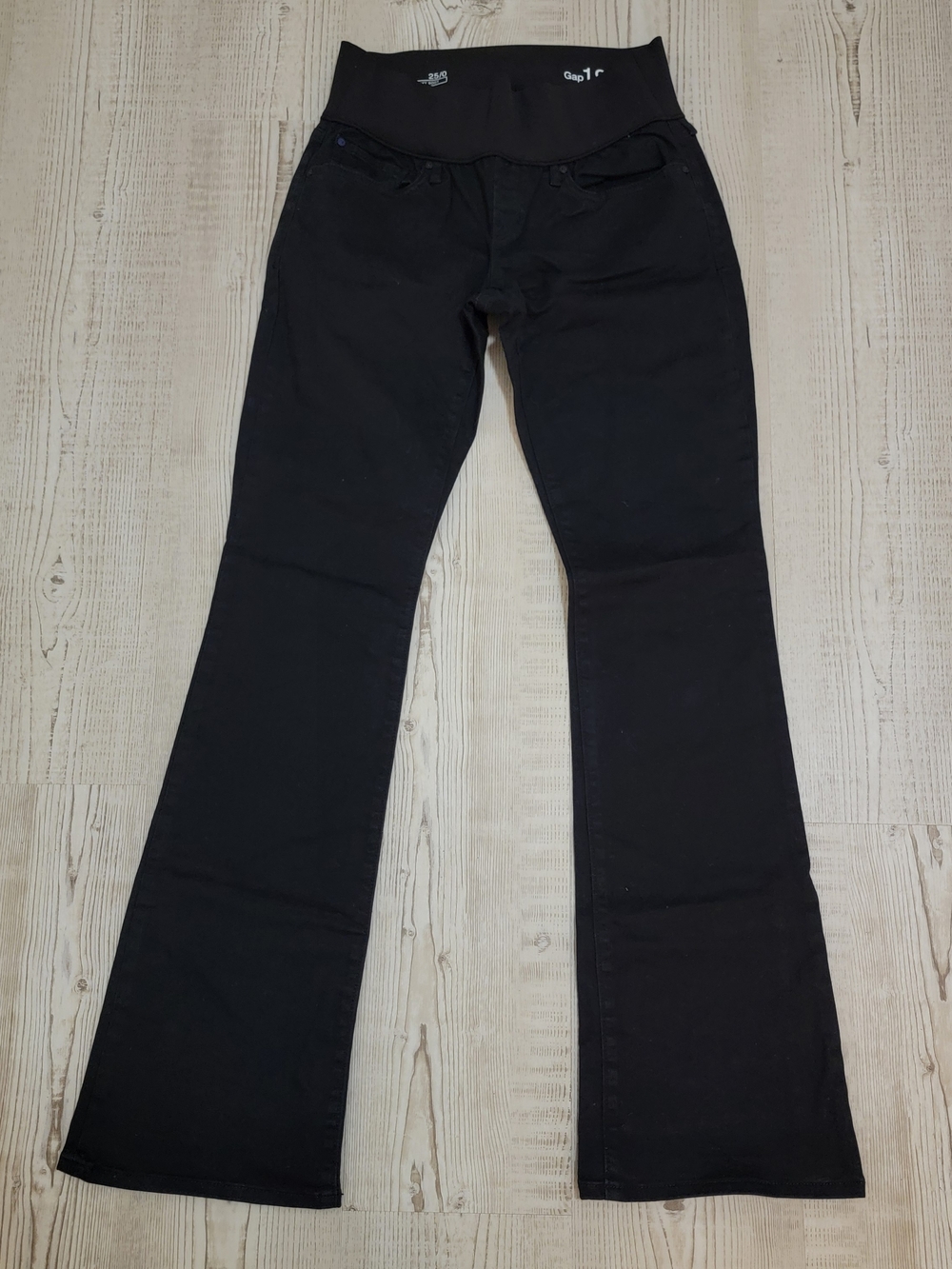 GAP Maternity 1969  Black Boot Cut Jeans Size 25/0